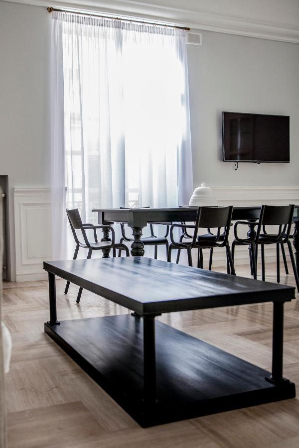 Kasa Lupus B&B Лучера Екстер'єр фото
